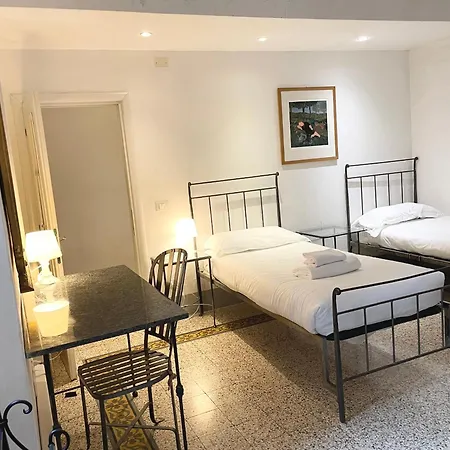 Cavour 36 Apartamento *