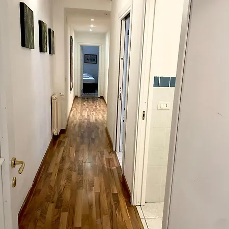 Cavour 36 Apartamento Florencia